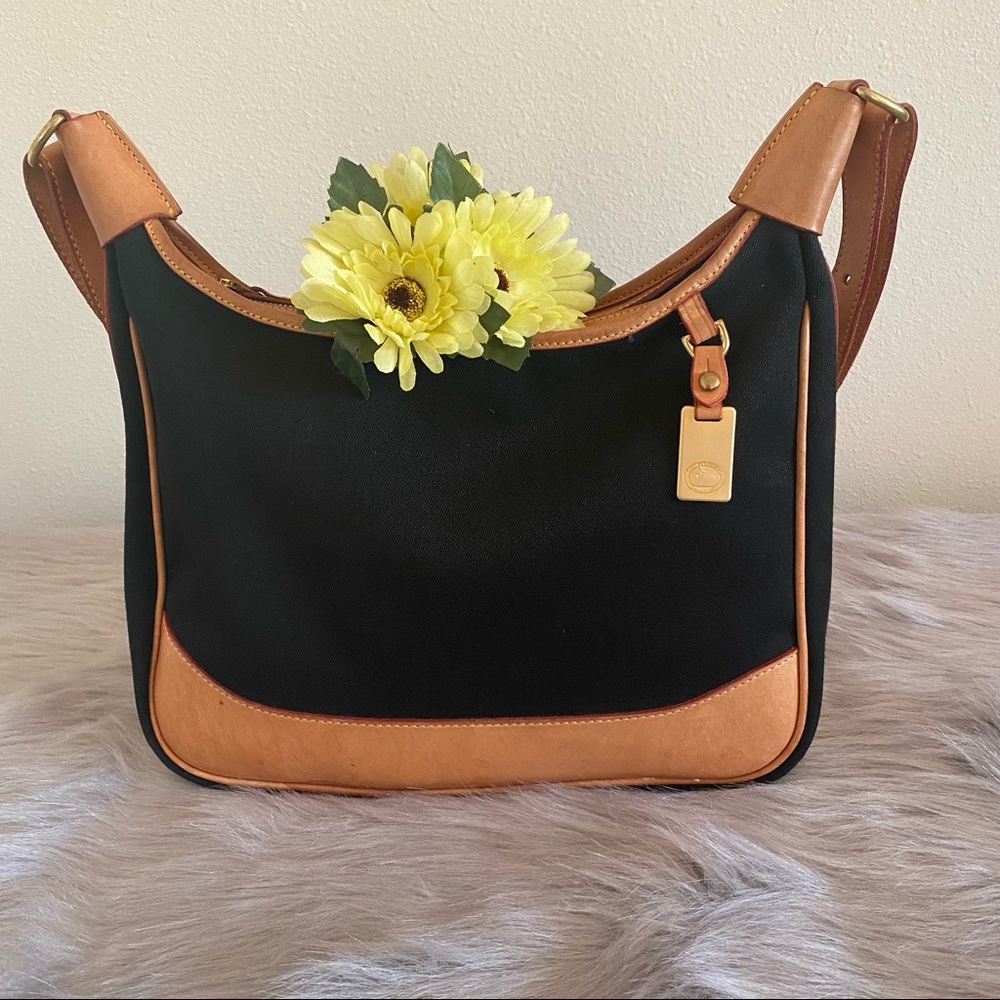 Dooney & Bourke Shoulder Bag